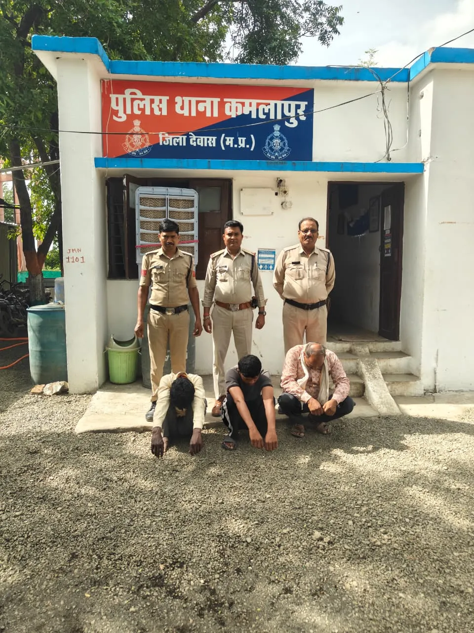वन कर्मियों पर हमले के मामले में 3 और आरोपी गिरफ्तार